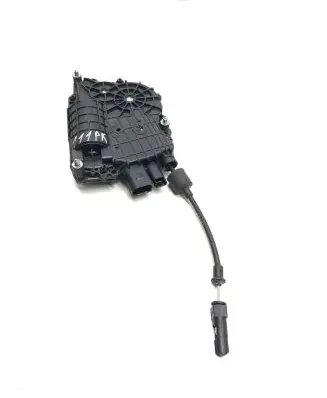 BMW 5 F10 F11 Front door soft close latching motor 4151309800
