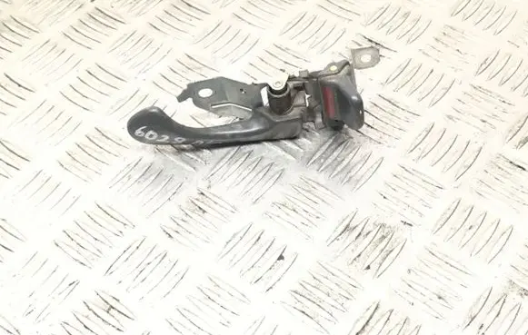 Mitsubishi Pajero Sport I Rear door interior handle