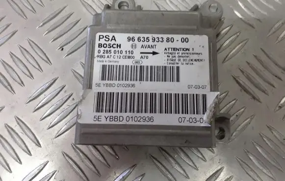 Peugeot 207 Airbag control unit/module 9663593380