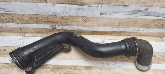 Skoda Octavia Mk2 (1Z) Intercooler hose/pipe 1K0145762P 1K0145762