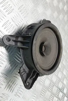 Volvo V70 Front door speaker 30679500