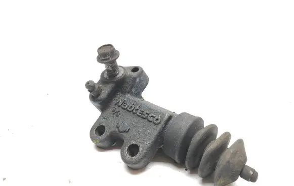 Clutch slave cylinder