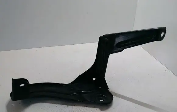 Audi A6 S6 C6 4F Radiator mount bracket 4F0145813F