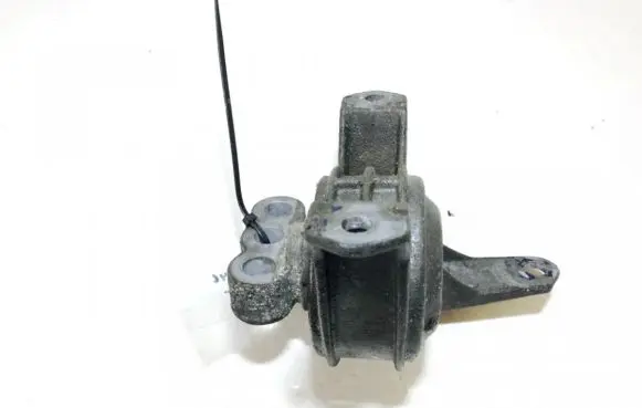 Opel Zafira A Engine mount bracket 90576049
