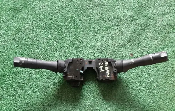 Nissan Murano Z51 Wiper turn signal indicator stalk/switch