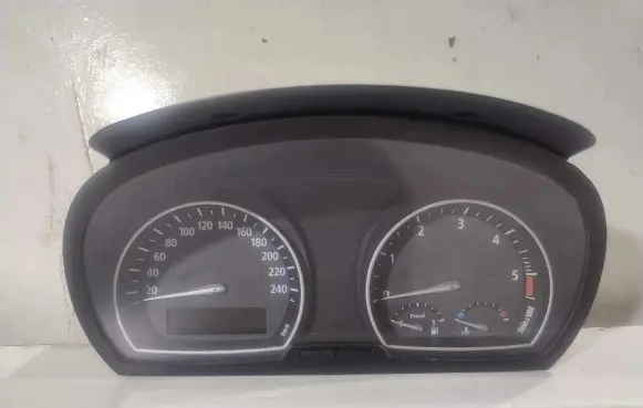 BMW X3 E83 Speedometer (instrument cluster) 1024640