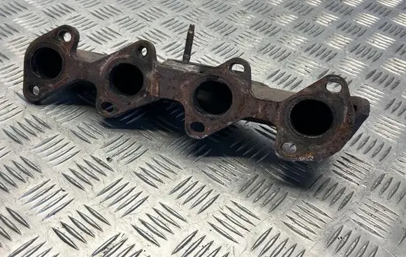 Nissan X-Trail T31 Exhaust manifold