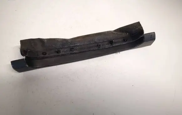 Volkswagen Polo IV 9N3 Steering wheel column trim 6q1858349a