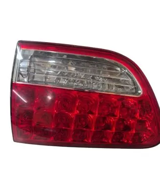 Citroen C-Crosser Tailgate rear/tail lights