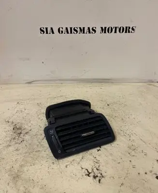 Volkswagen PASSAT B6 Dashboard side air vent grill/cover trim 3c1819702