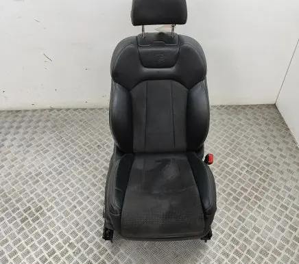 Audi Q7 4M Front passenger seat 4M0881806H
