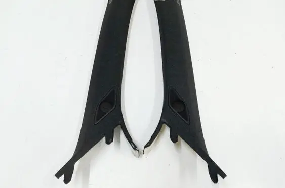 Volvo XC40 (C) pillar trim 31322529