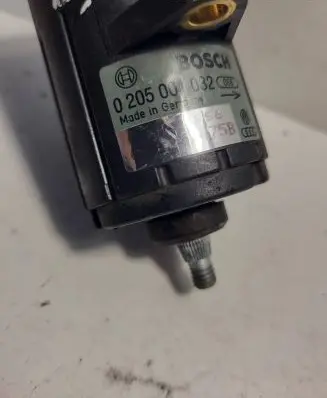 Audi A4 S4 B5 8D Accelerator pedal position sensor 0205001032