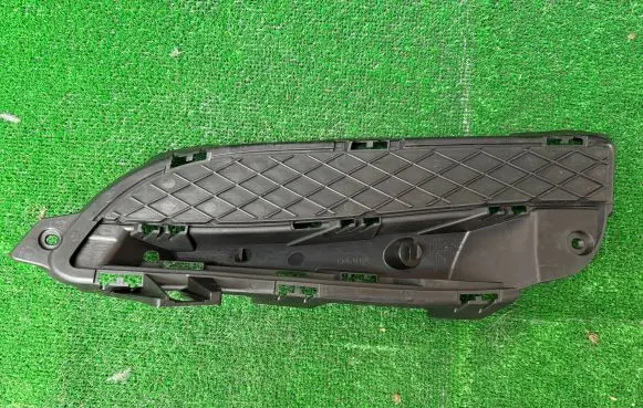 Jaguar XF X250 Front bumper lower grill CX23-15K232-A