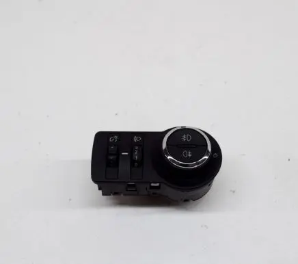 Opel Mokka Light switch 95297440 10026917