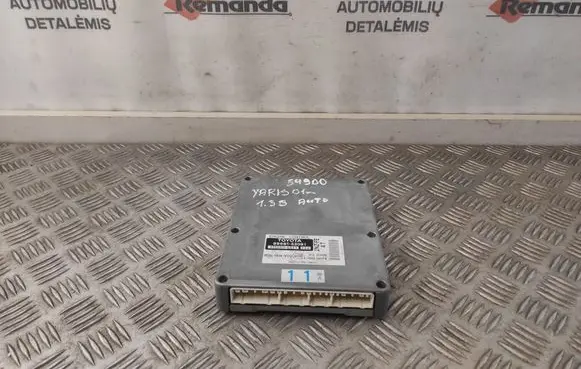 Toyota Yaris Engine control unit/module 8966152091 2110006111