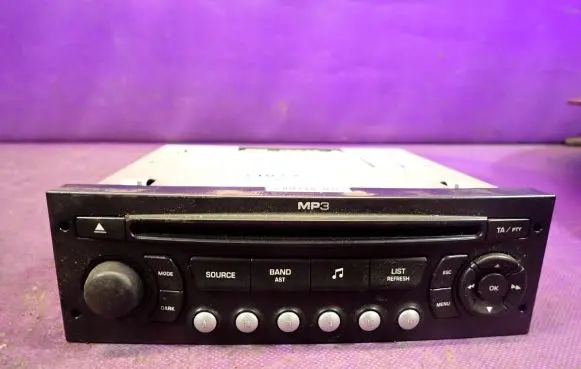 Peugeot Partner Radio/CD/DVD/GPS head unit 966639377701