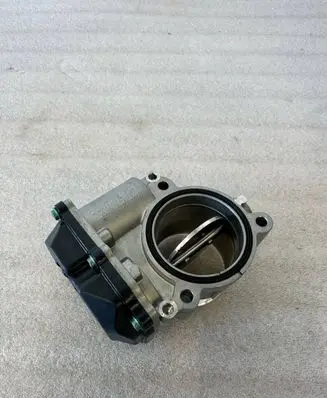 Audi Q7 4M Throttle body valve 059145950BH
