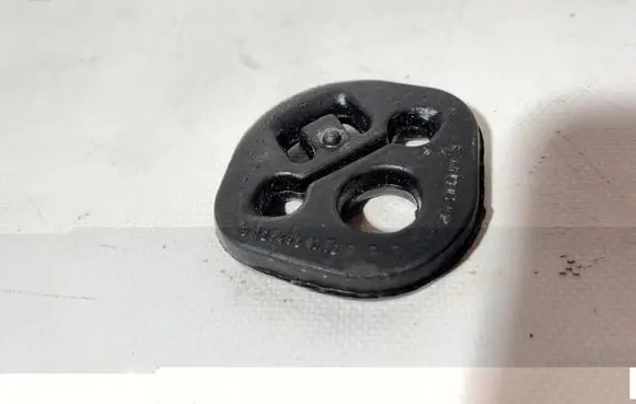 Mercedes-Benz SL R129 Muffler pipe connector clamp 