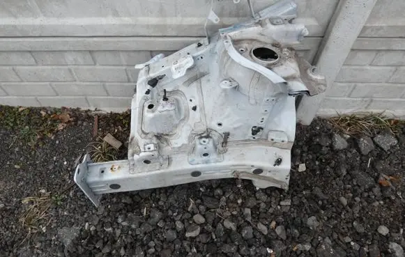 KIA Sportage Front quarter panel 