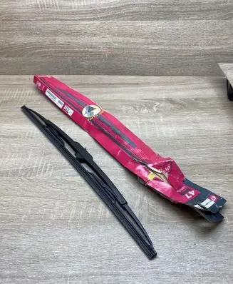 Renault Laguna III Rear wiper blade 7711424723
