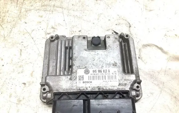Skoda Fabia Mk2 (5J) Engine control unit/module 045906013Q 0281015049 045906013E