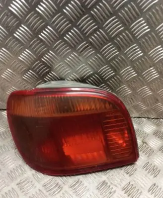 Toyota Yaris Rear/tail lights