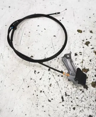 Subaru Impreza V Engine bonnet (hood) release handle