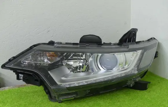Mitsubishi Outlander Headlight/headlamp 8301C8-53 8301C853