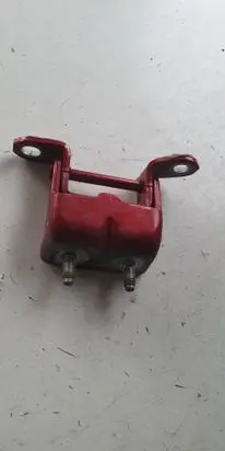 Nissan Leaf I (ZE0) Rear door upper hinge