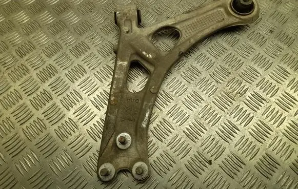 Peugeot 408 P54 Front lower control arm/wishbone 