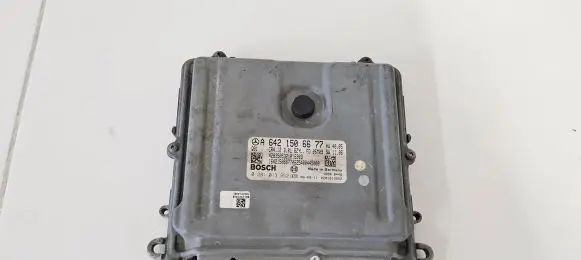 Mercedes-Benz R W251 Engine control unit/module A6421506677 0281013952 423050532101203