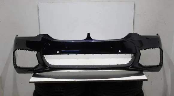 BMW 5 G30 G31 Front bumper 8064928 72758411 5111