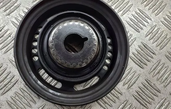Opel Meriva A Water pump pulley 