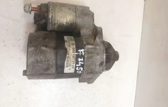 Mercedes-Benz A W169 Starter motor A0051512101 A0061510301