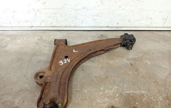 Porsche 924 Front control arm WAHACZ924