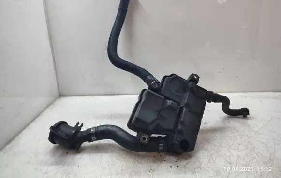 Land Rover Freelander 2 - LR2 Oil breather separator 9653275280