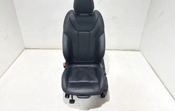 BMW X4 G02 Front driver seat 5A54923 7414602