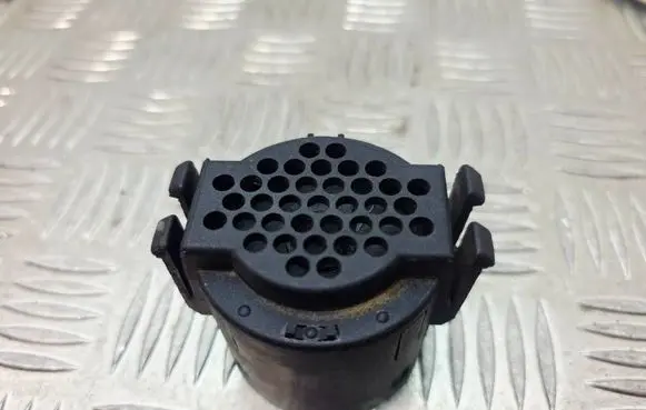BMW 5 E39 Parking PDC sensor speaker 8360995 65818360995