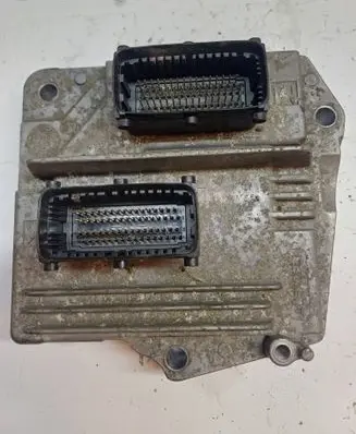 Opel Meriva A Engine control unit/module 12249823 MT35E21 869823L980981003