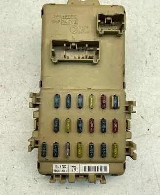 Fuse box set