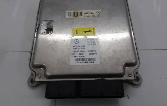 Mercedes-Benz GLK (X204) Engine control unit/module ECU A6519006900