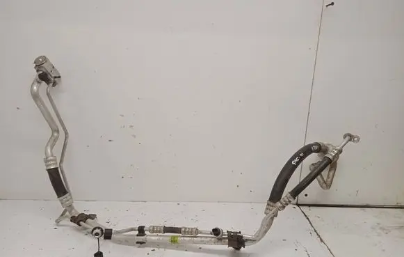 Air conditioning (A/C) pipe/hose