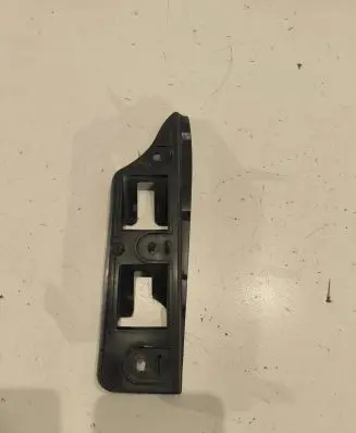 Volkswagen Golf V Front bumper mounting bracket 1K0807183