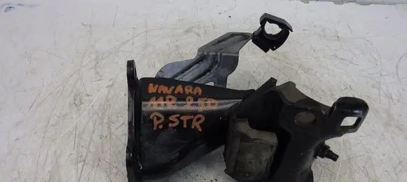 Nissan Navara D40 Engine mount vacuum valve 