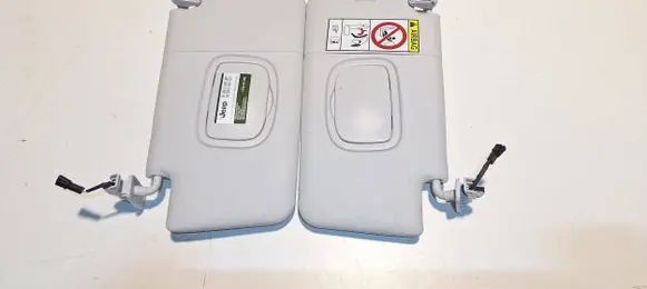 Jeep Renegade Sun visor