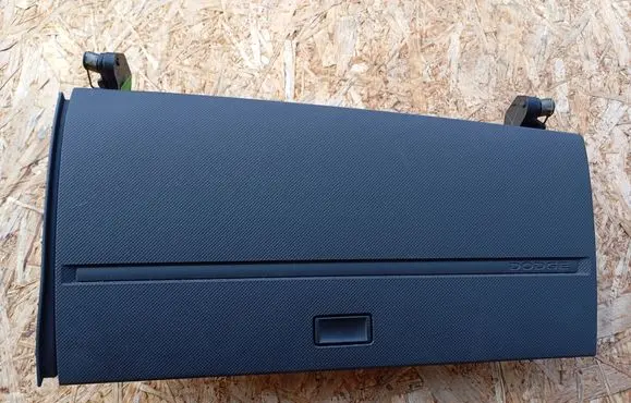 Dodge Journey Glove box 100000709