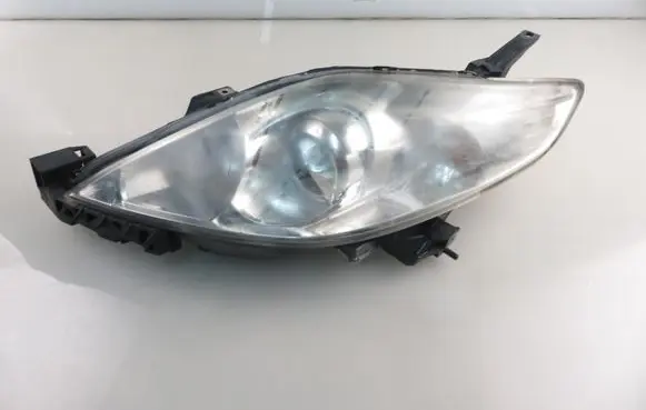 Mazda 5 Headlight/headlamp 