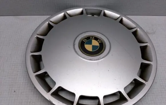BMW 3 E36 R14 wheel hub/cap/trim 36131178778
