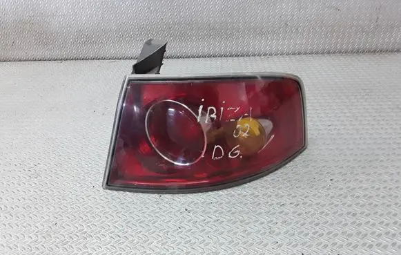 Seat Ibiza III (6L) Rear/tail lights 6L6945096A